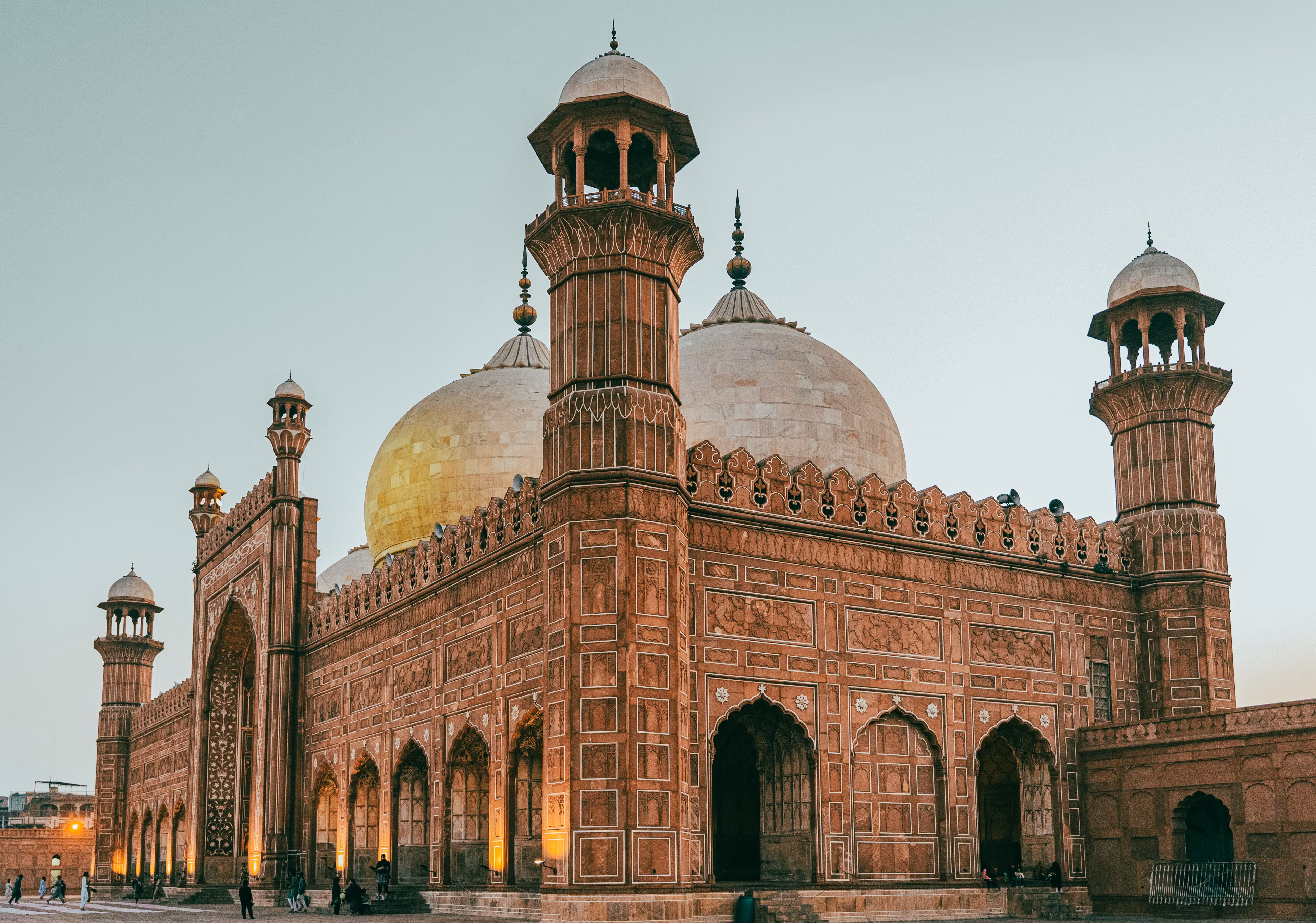 Lahore Hostels